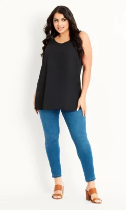 Evans Black Scoop Neck Vest