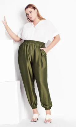 City Chic Refinity Khaki Relaxed Class Trouser