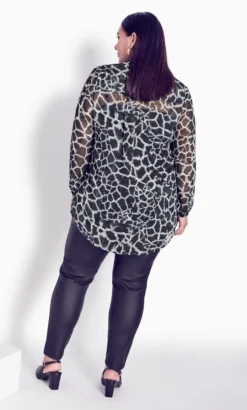 Avenue Arna York Black Vienna Ruffle Print Shirt -Bold Fit Store 211719BLACKANIMAL 4