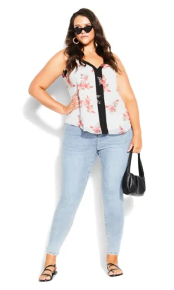 City Chic Ivory Secret Crush Cami -Bold Fit Store 212118IVORYSECRETCRUSH 4