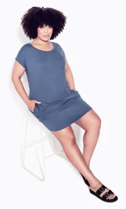 Avenue Zim & Zoe Navy Blue Pocket Detail T-Shirt Dress