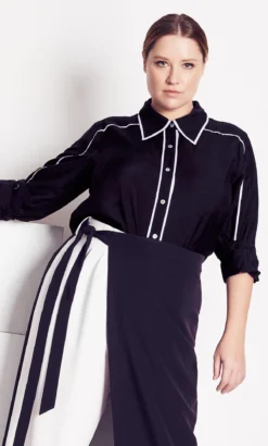 City Chic Refinity Black & White Piped Collar Shirt