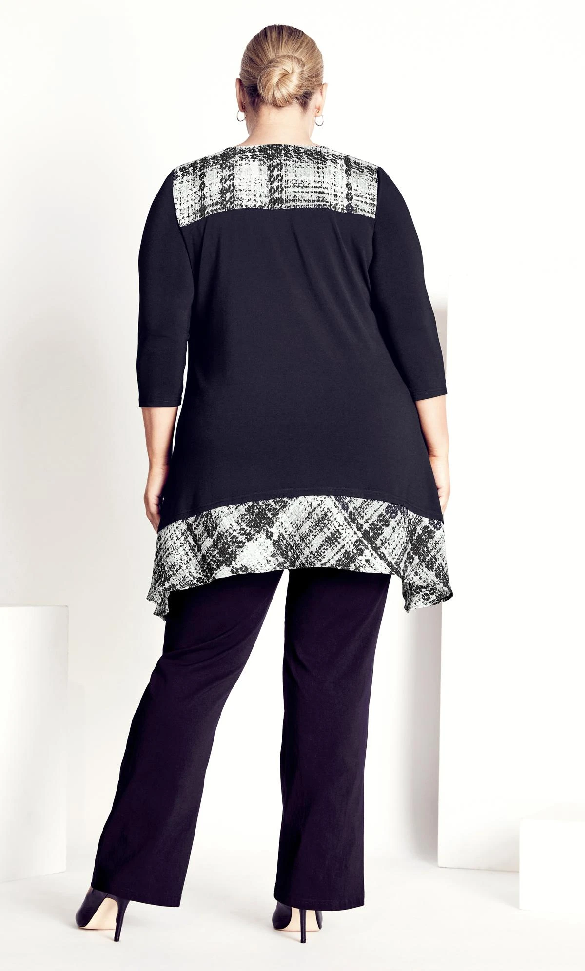 Avenue Black Check Print Detail Longline Top 2 Avenue Black Check Print Detail Longline Top - Image 2